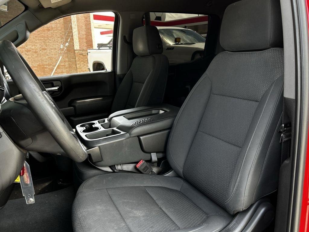 Chevrolet Silverado 1500 Custom Trail Boss Crew Cab Long Box 4WD 2020