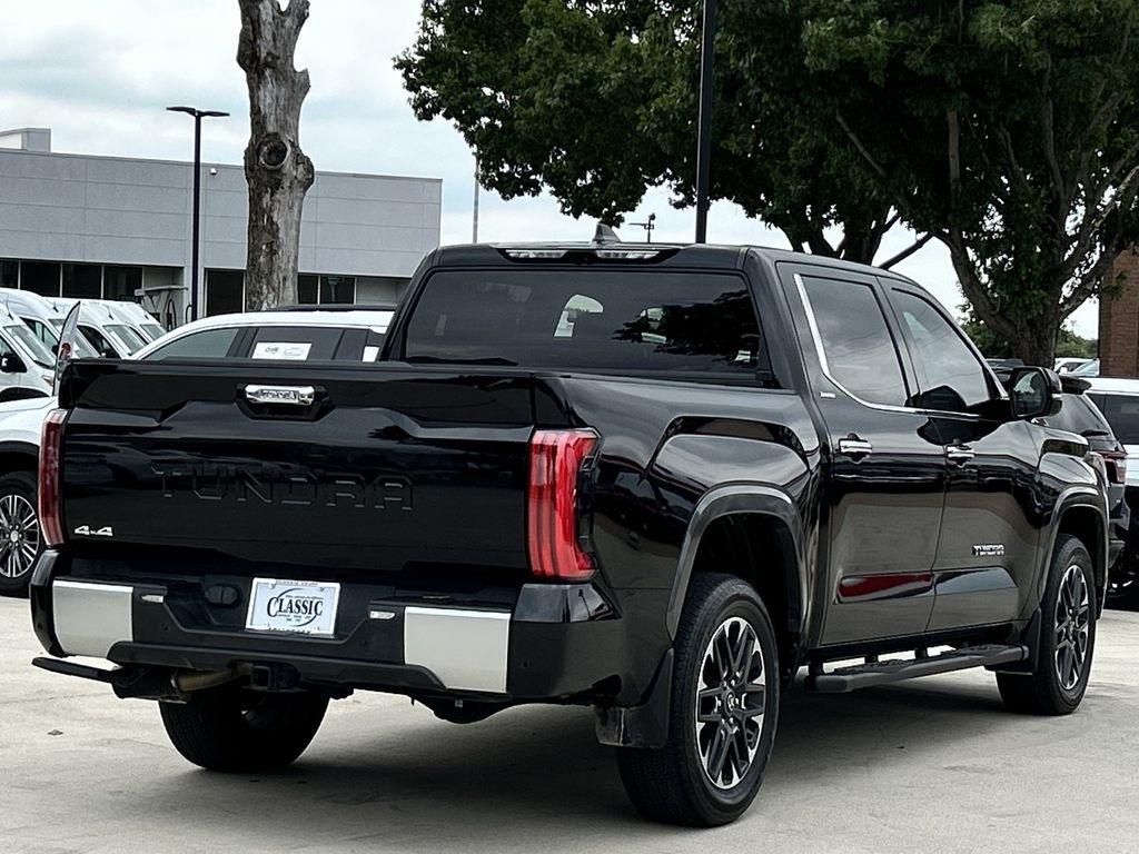 Toyota Tundra Limited CrewMax 4WD 2025