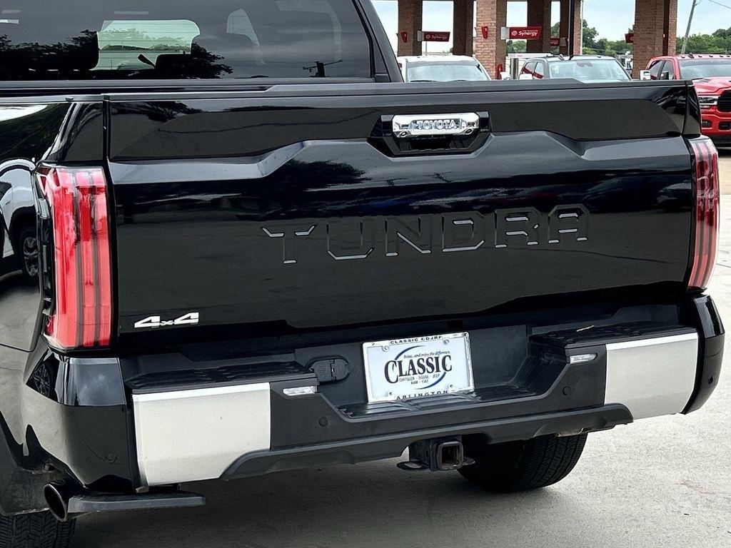 Toyota Tundra Limited CrewMax 4WD 2025
