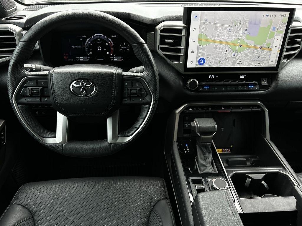 Toyota Tundra Limited CrewMax 4WD 2025