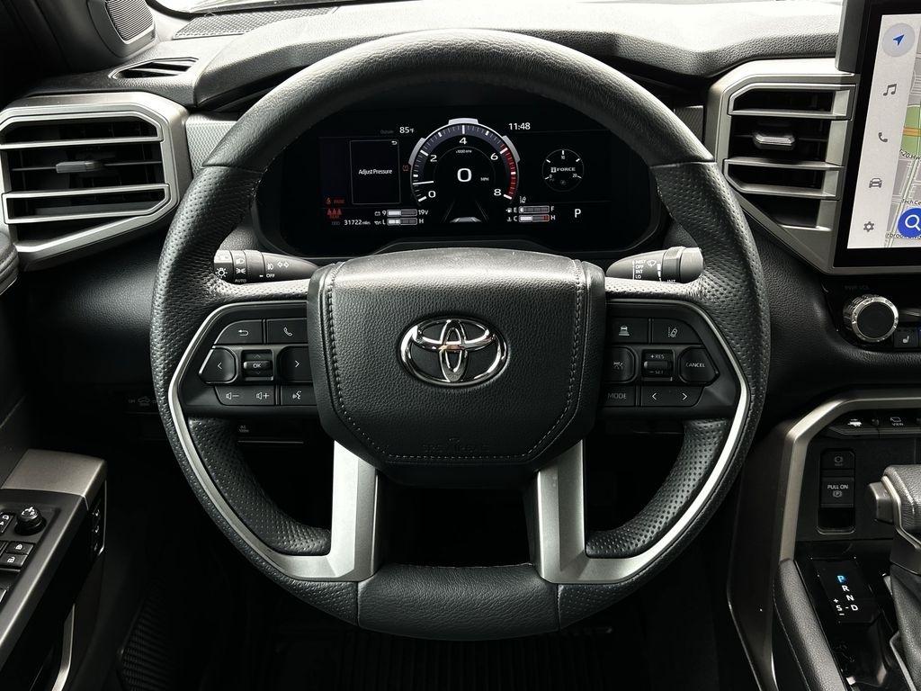 Toyota Tundra Limited CrewMax 4WD 2025