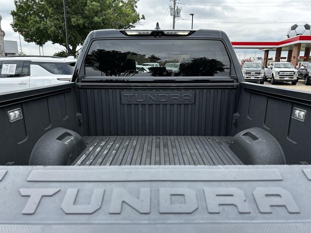 Toyota Tundra Limited CrewMax 4WD 2025