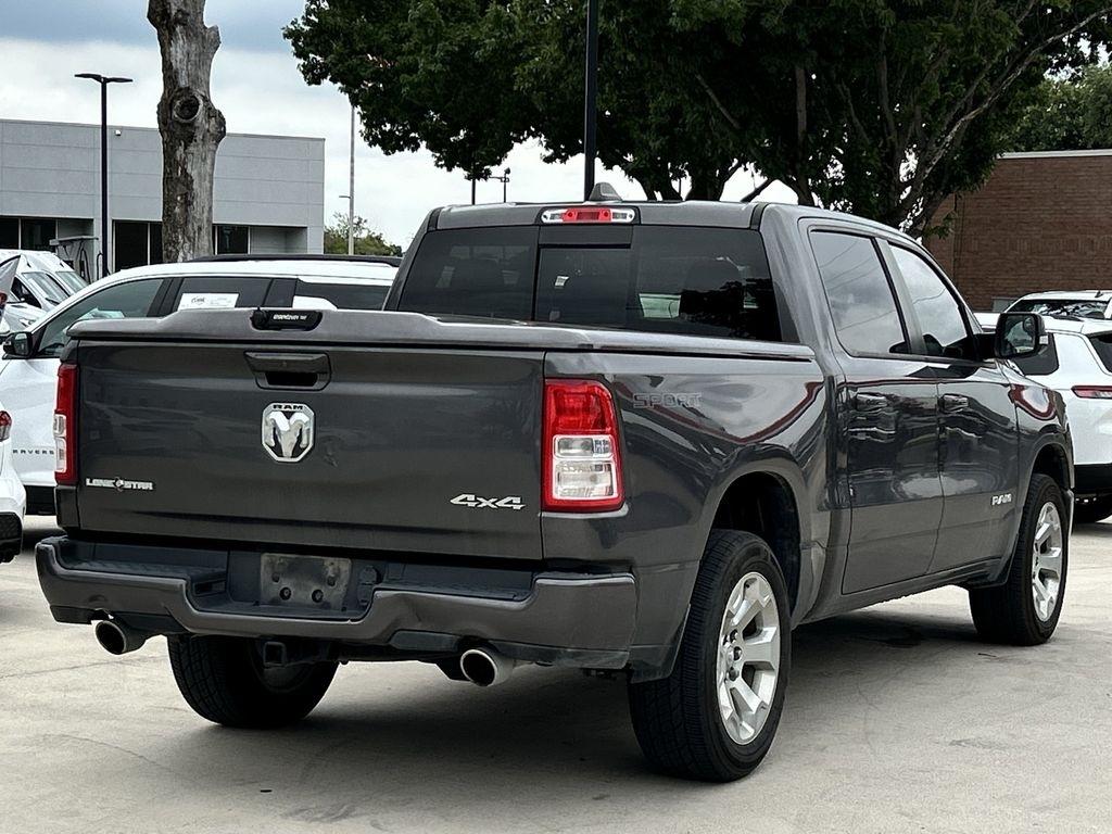 RAM 1500 Big Horn Crew Cab SWB 4WD 2022