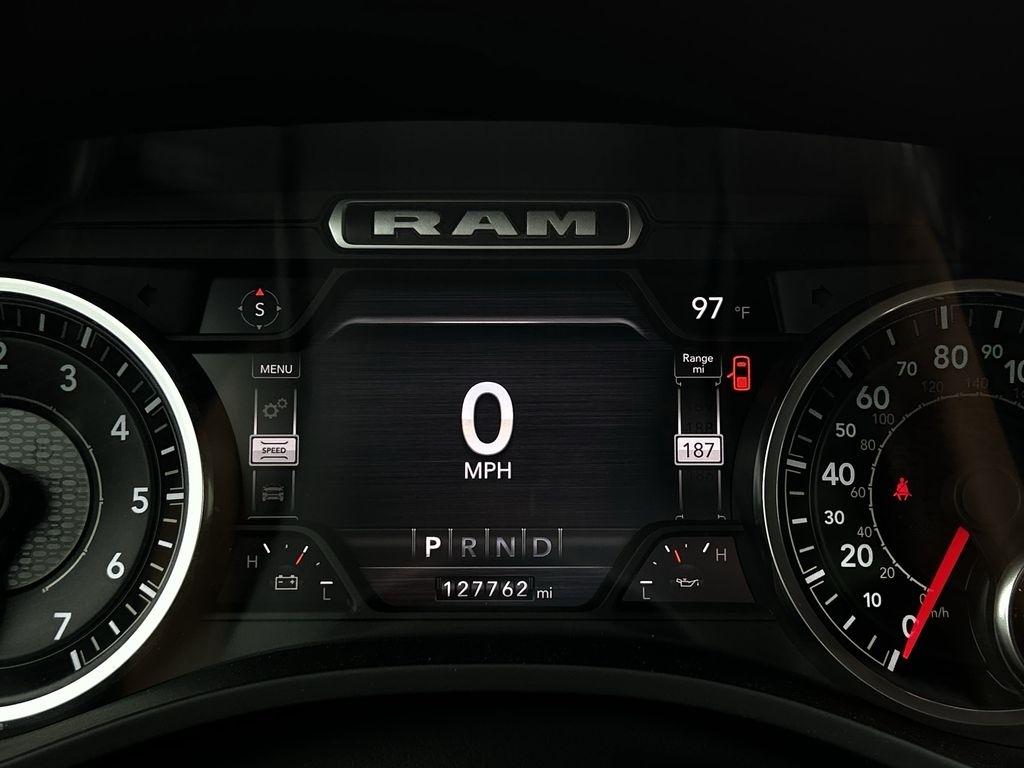 RAM 1500 Big Horn Crew Cab SWB 4WD 2022