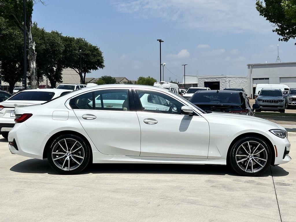 BMW 3-Series 330i 2022