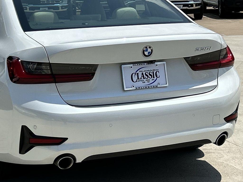 BMW 3-Series 330i 2022
