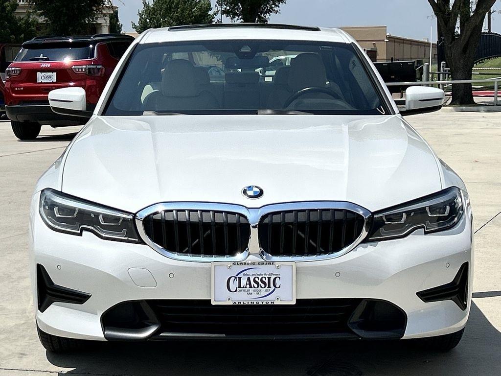 BMW 3-Series 330i 2022