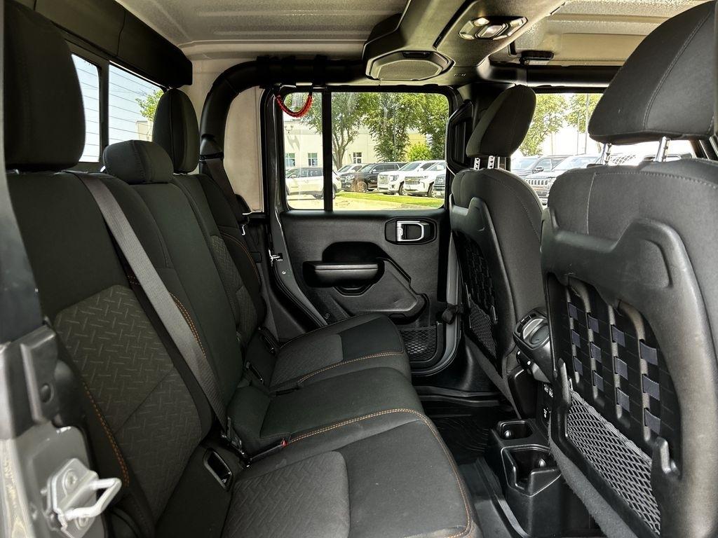 Jeep Gladiator Mojave 2021