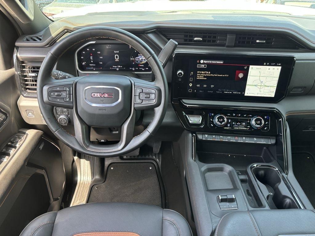 GMC Sierra 2500HD AT4 Crew Cab 4WD 2026