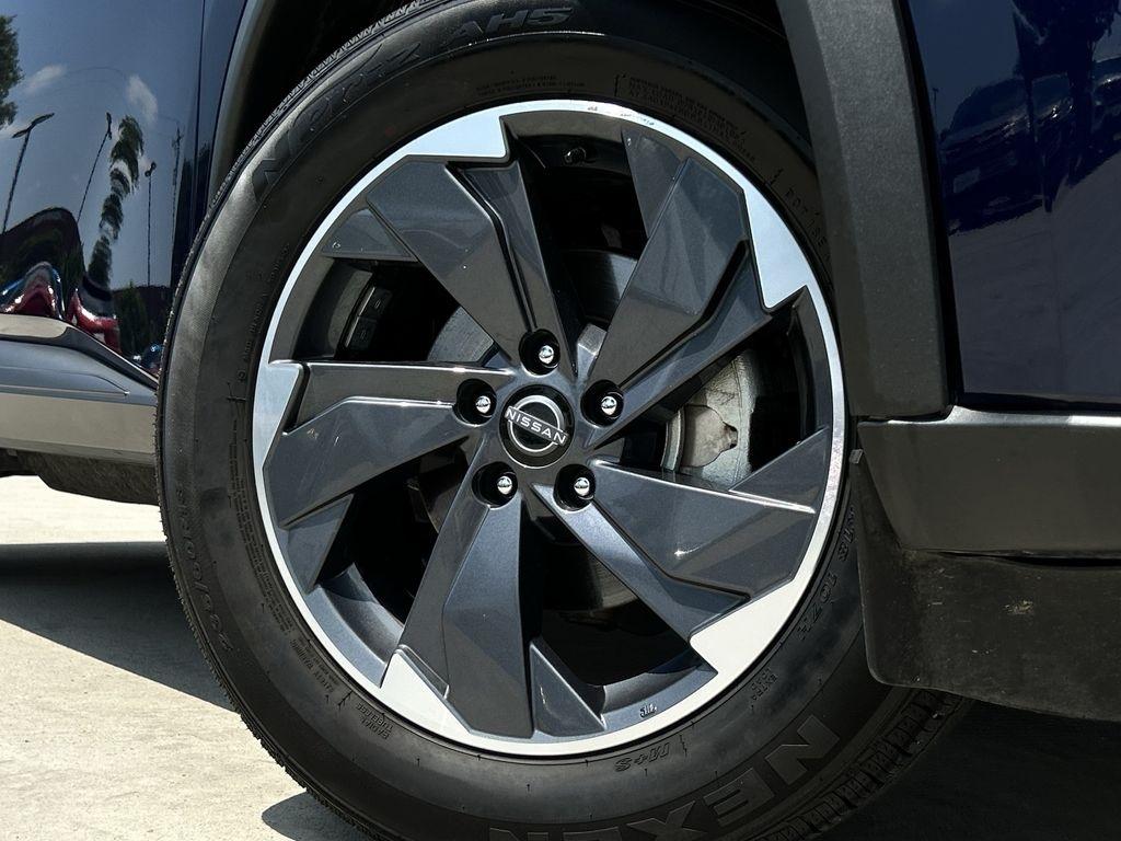 Nissan Rogue SV 2024