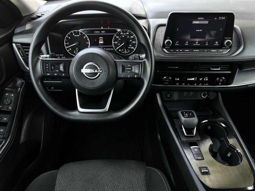 Nissan Rogue SV 2024