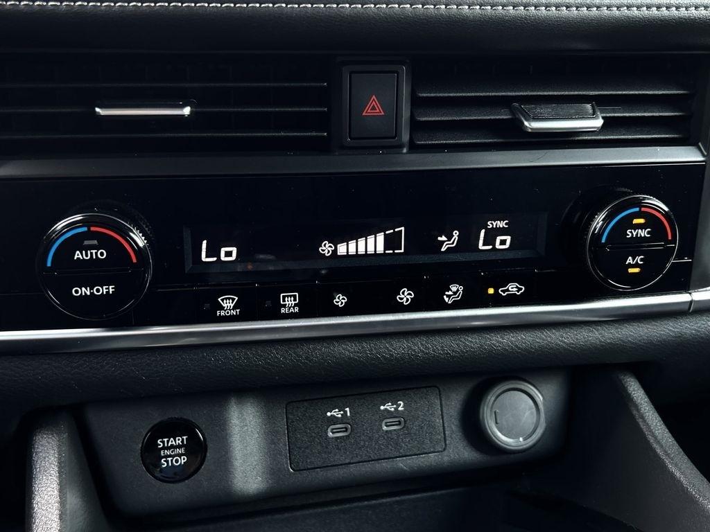 Nissan Rogue SV 2024
