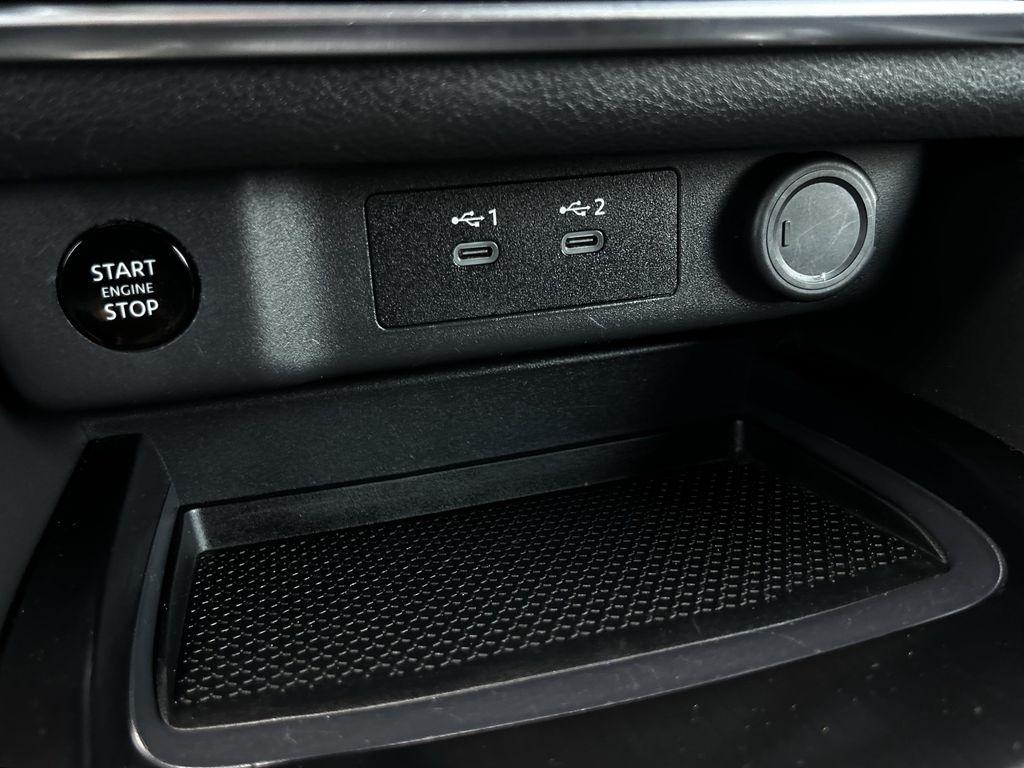 Nissan Rogue SV 2024