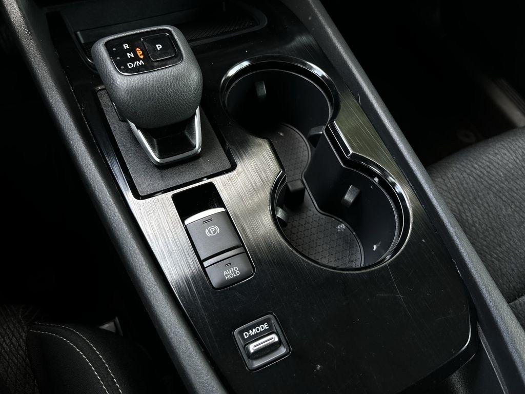 Nissan Rogue SV 2024