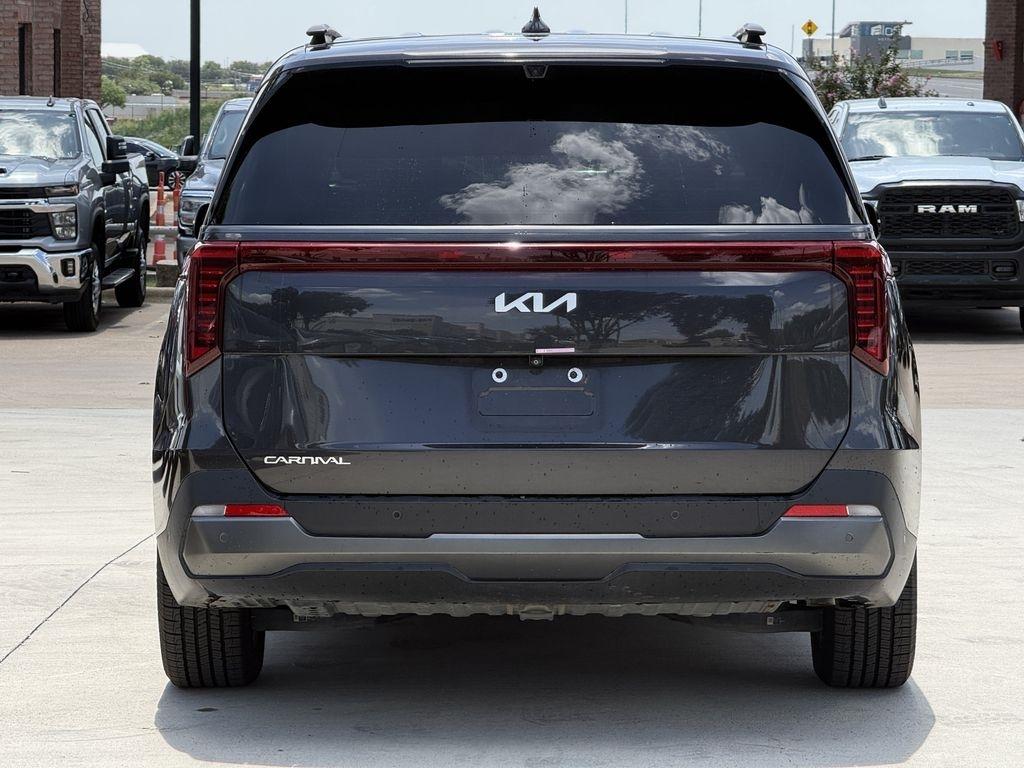 Kia Carnival SX Prestige 2025