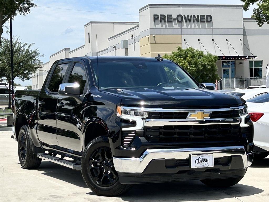 Chevrolet Silverado 1500 LT Crew Cab 2WD 2025
