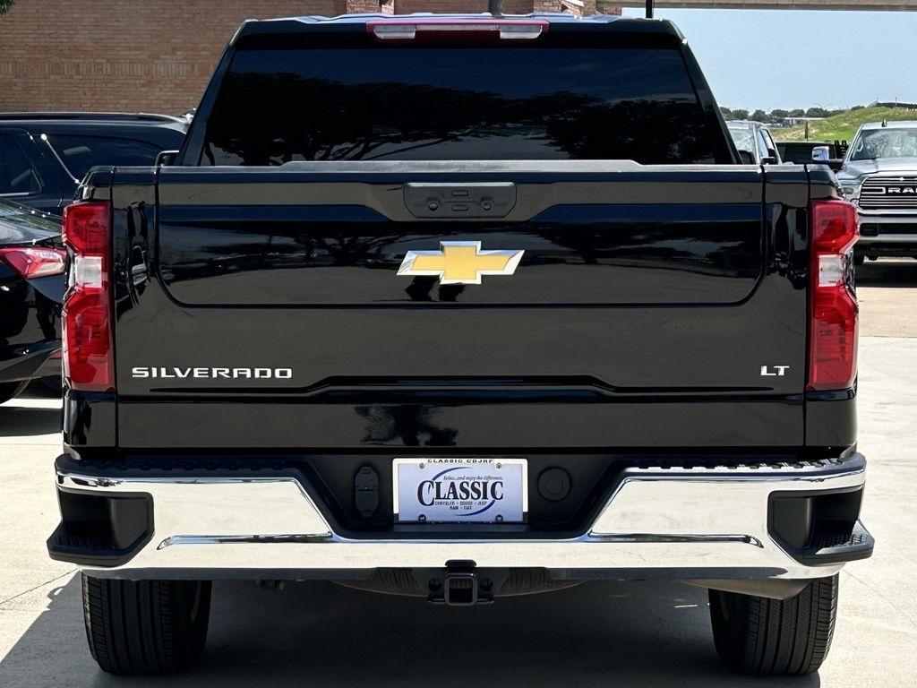 Chevrolet Silverado 1500 LT Crew Cab 2WD 2025
