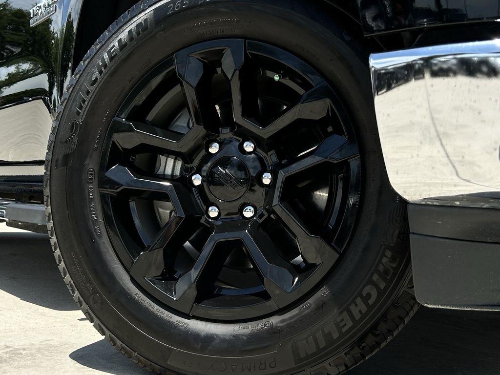 Chevrolet Silverado 1500 LT Crew Cab 2WD 2025