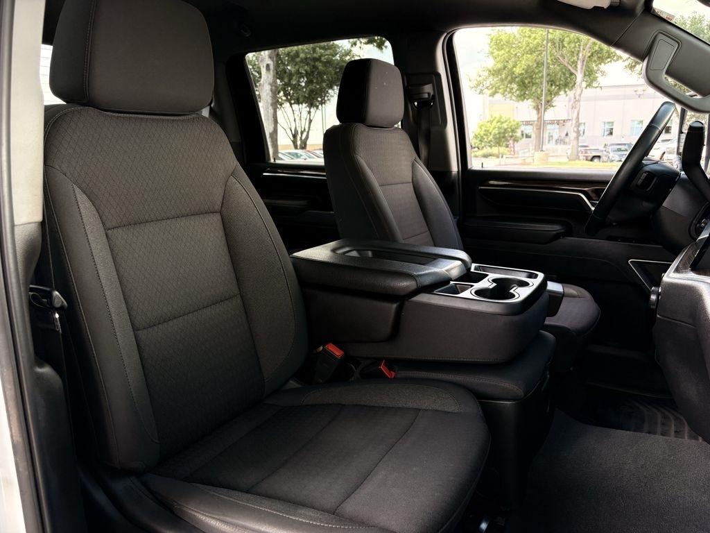 Chevrolet Silverado 2500HD LT Crew Cab Long Box 4WD 2025
