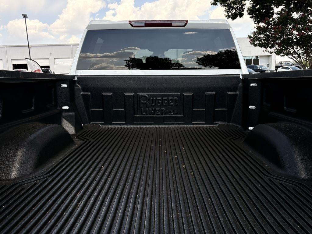 Chevrolet Silverado 2500HD LT Crew Cab Long Box 4WD 2025