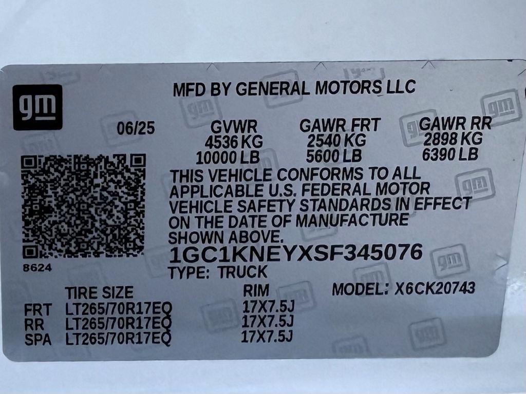Chevrolet Silverado 2500HD LT Crew Cab Long Box 4WD 2025