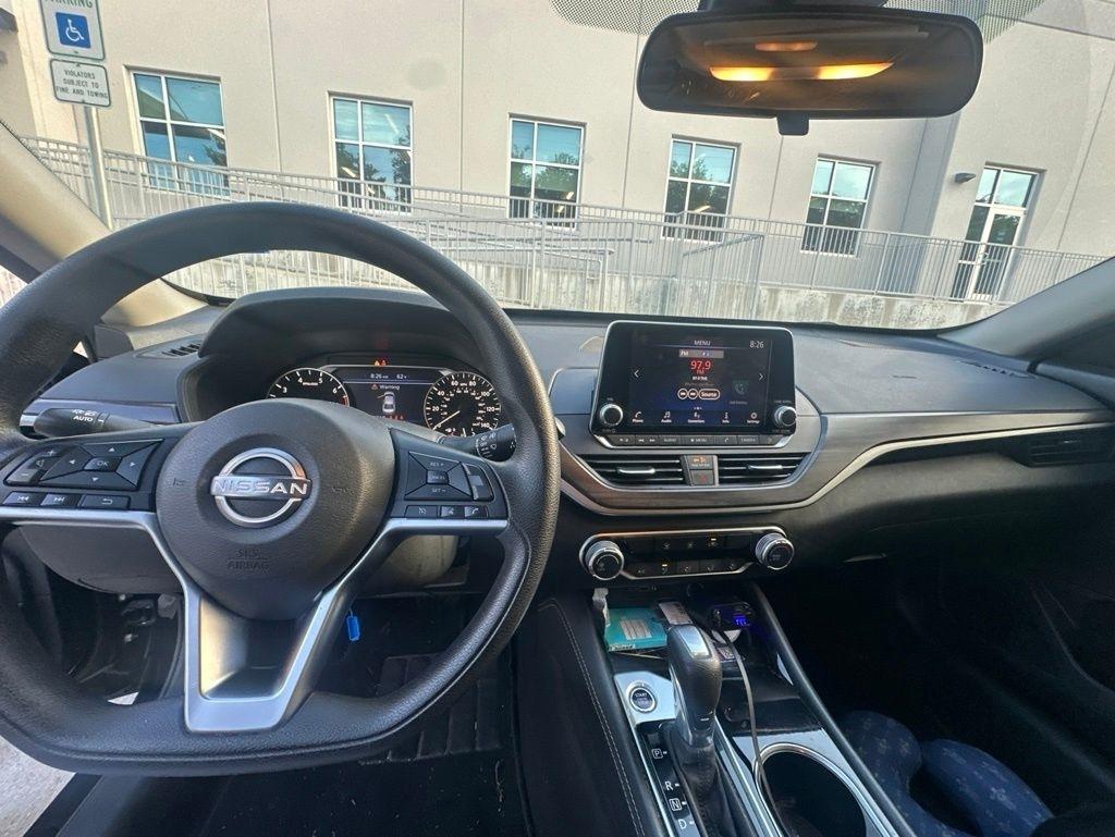 Nissan Altima 2.5 SV 2023