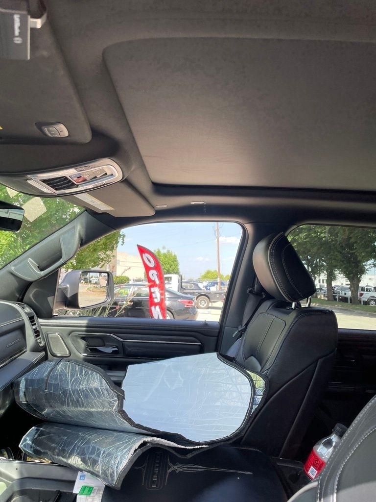 RAM 1500 Limited Crew Cab SWB 4WD 2022
