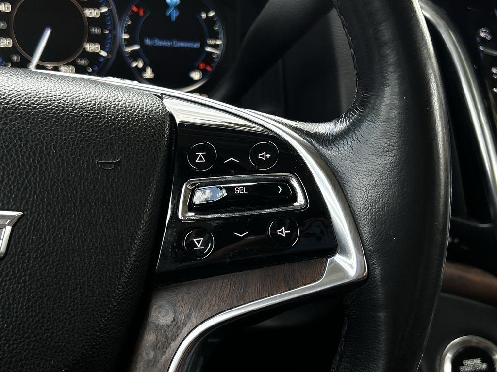 Cadillac Escalade Luxury 2WD 2015