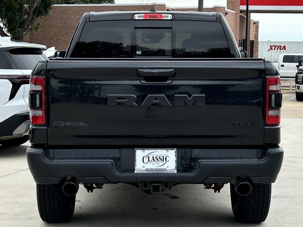 RAM 1500 Rebel Crew Cab SB 4WD 2021