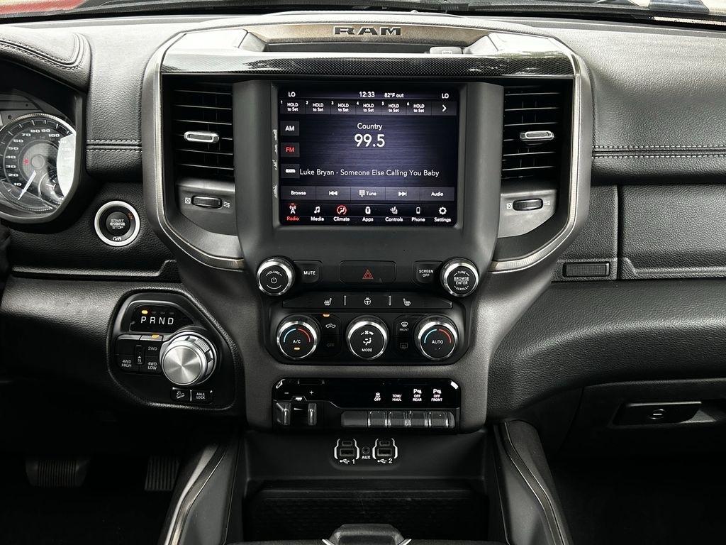 RAM 1500 Rebel Crew Cab SB 4WD 2021