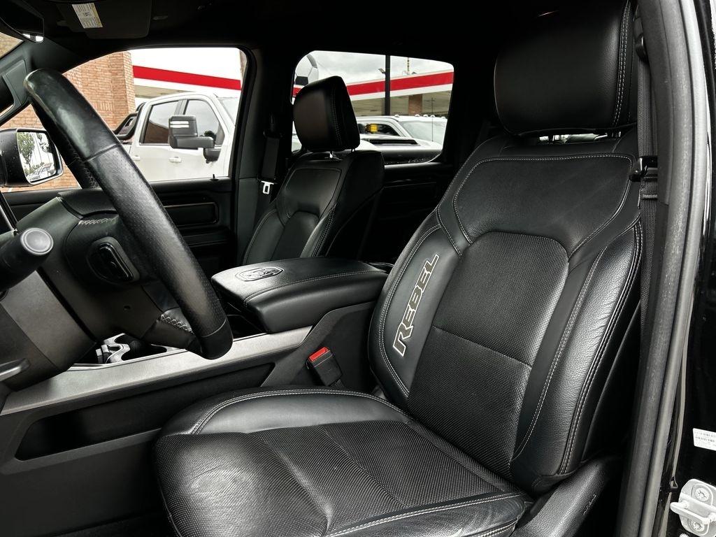 RAM 1500 Rebel Crew Cab SB 4WD 2021