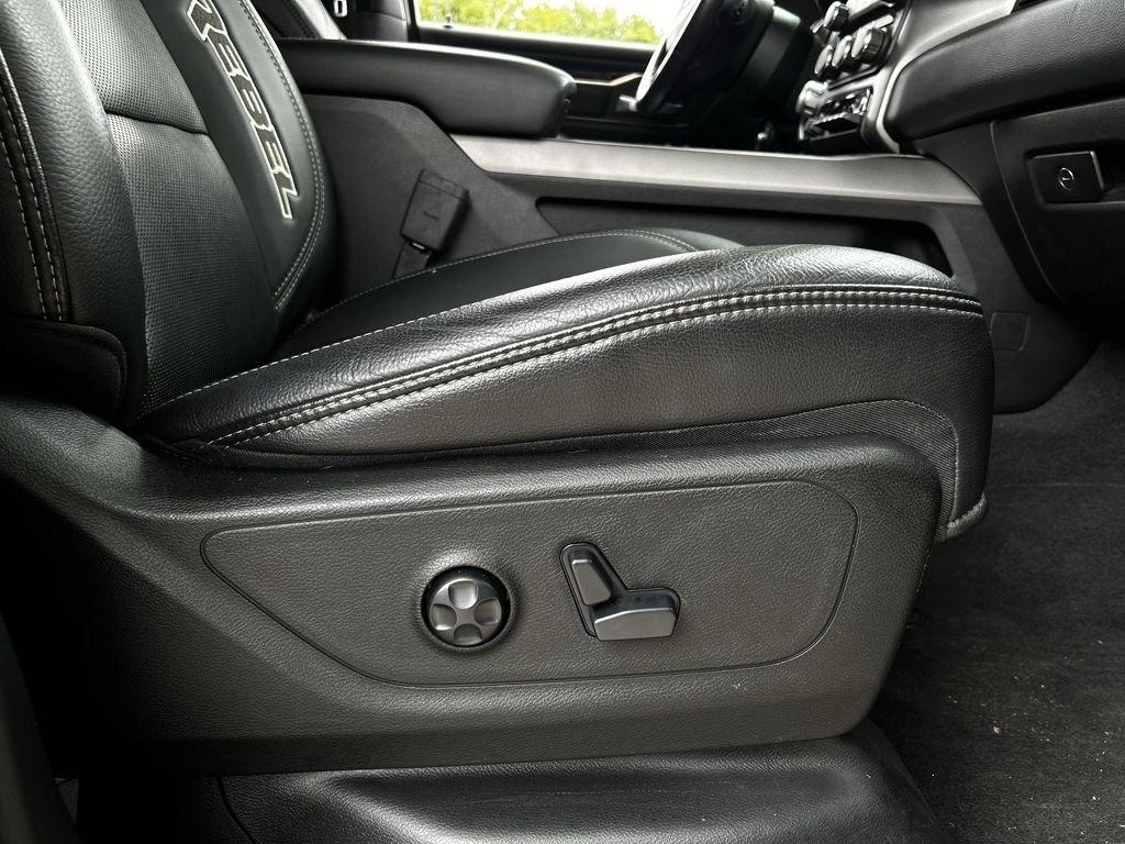 RAM 1500 Rebel Crew Cab SB 4WD 2021