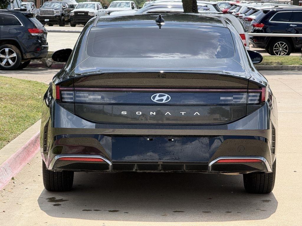 Hyundai Sonata SEL 2025