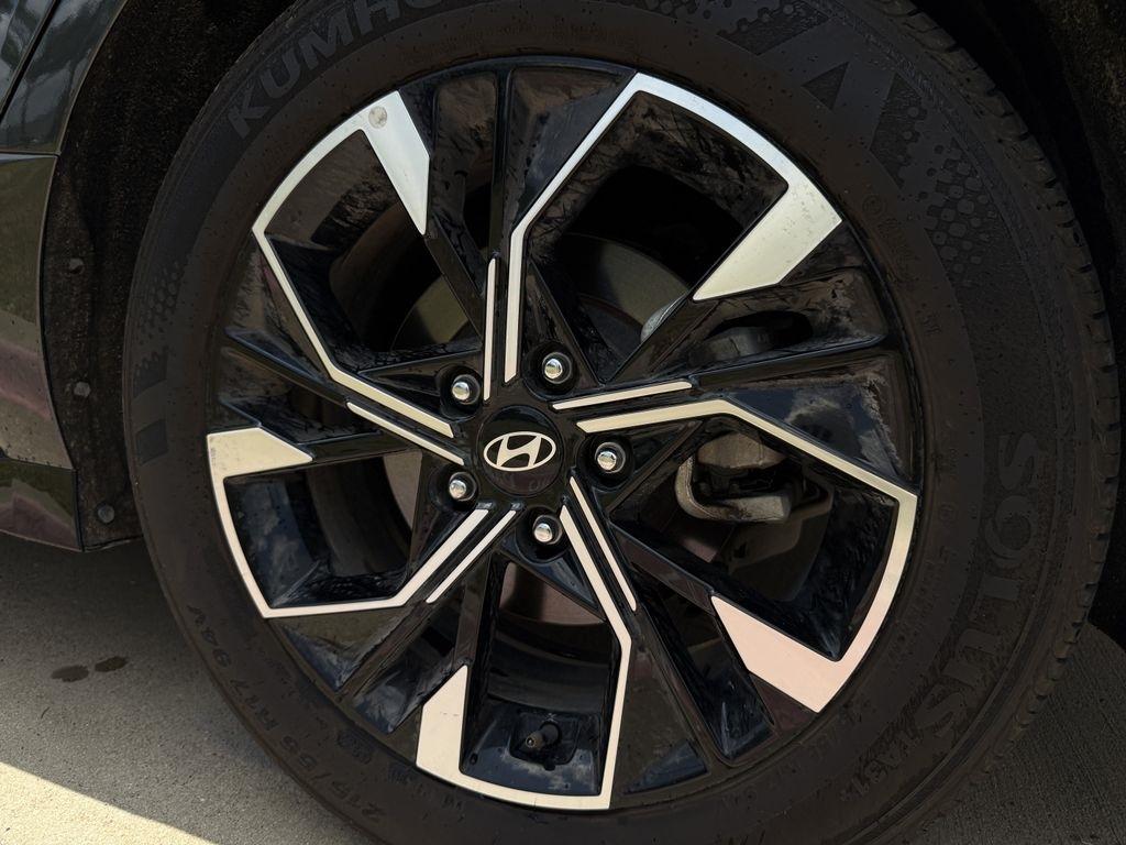 Hyundai Sonata SEL 2025