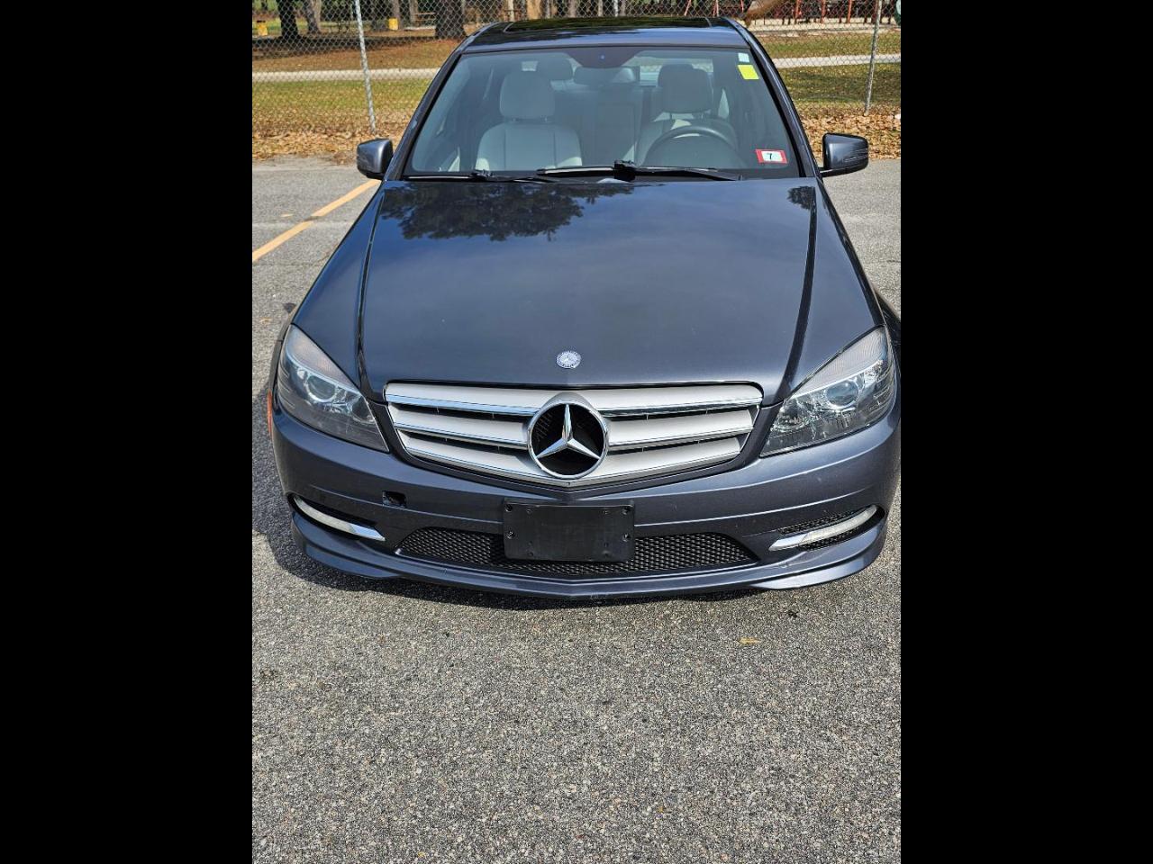 2011 Mercedes-Benz C-Class C300 4MATIC Luxury Sedan