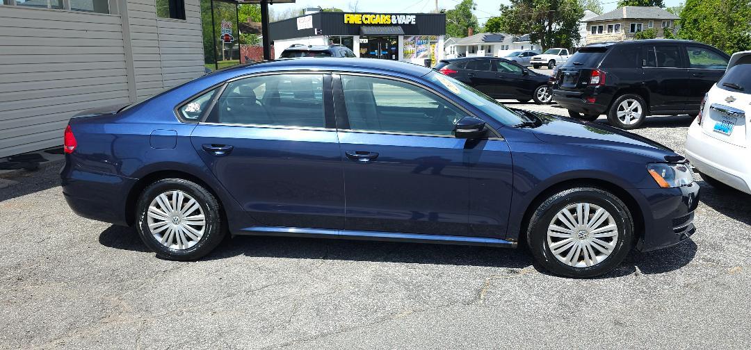 Volkswagen Passat 1.8T Wolfsburg AT 2014