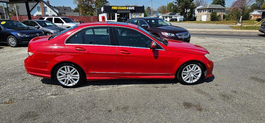 Mercedes-Benz C-Class C300 4MATIC Luxury Sedan 2009