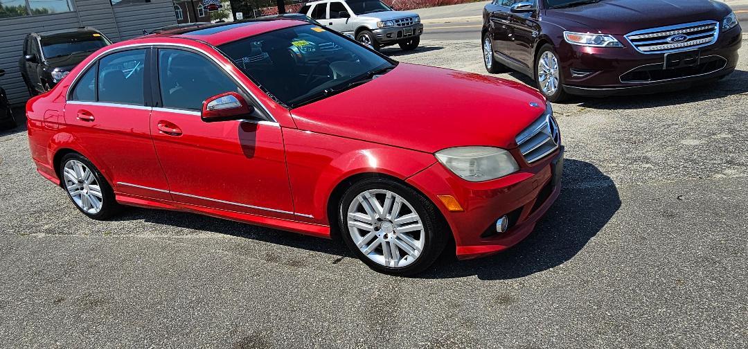 Mercedes-Benz C-Class C300 4MATIC Luxury Sedan 2009