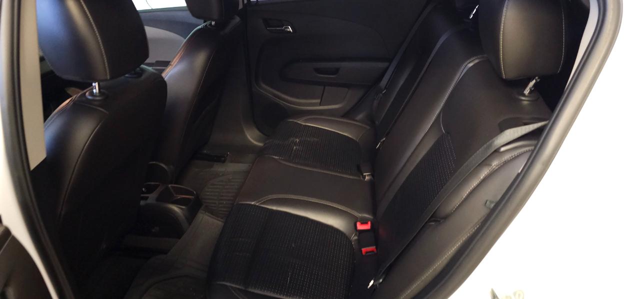 Chevrolet Sonic LTZ Auto 5-Door 2014