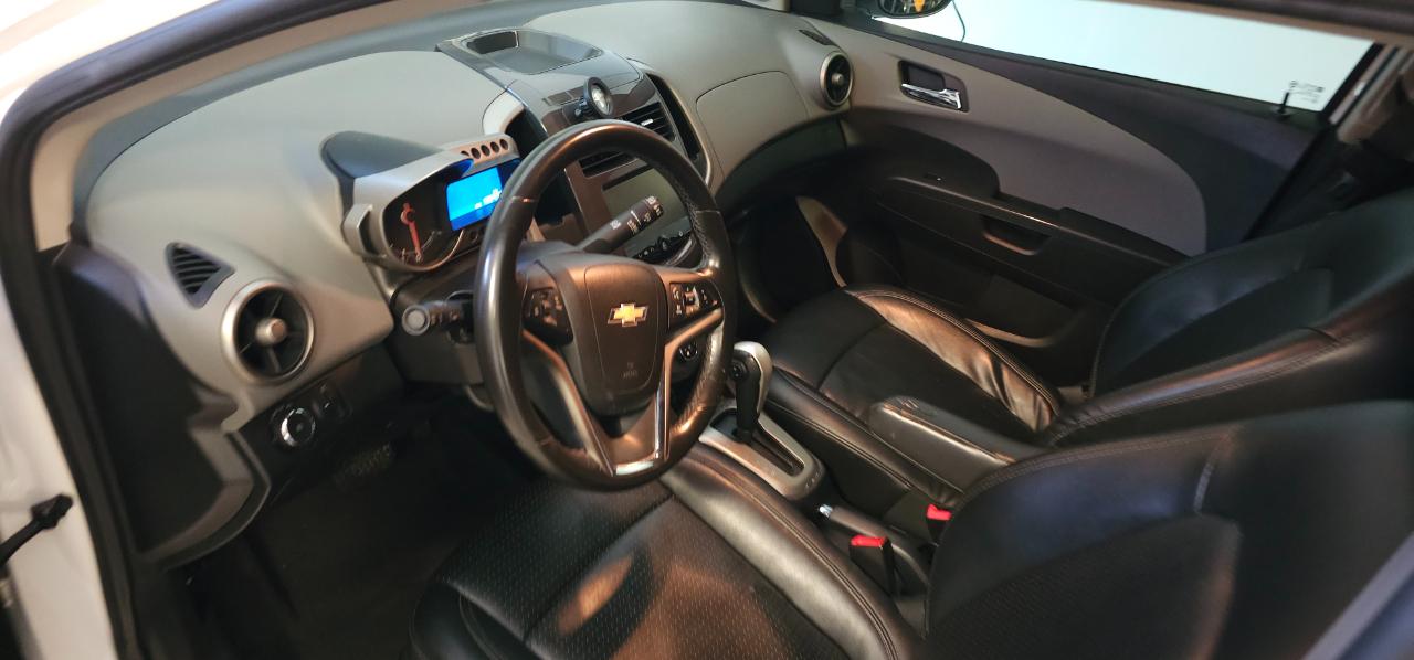 Chevrolet Sonic LTZ Auto 5-Door 2014