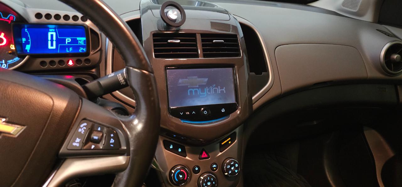 Chevrolet Sonic LTZ Auto 5-Door 2014