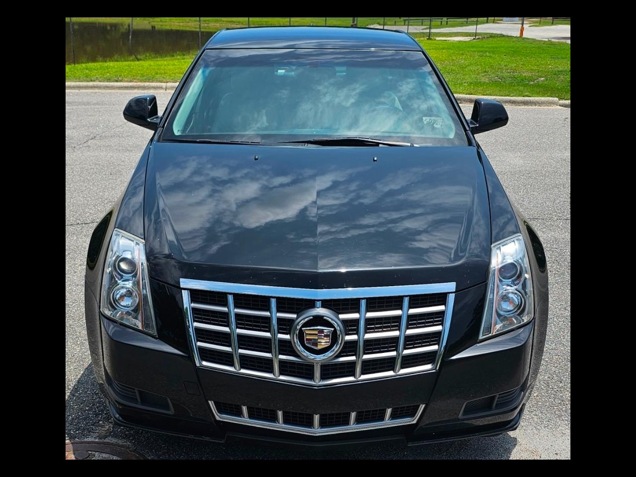 Cadillac CTS Base 2012