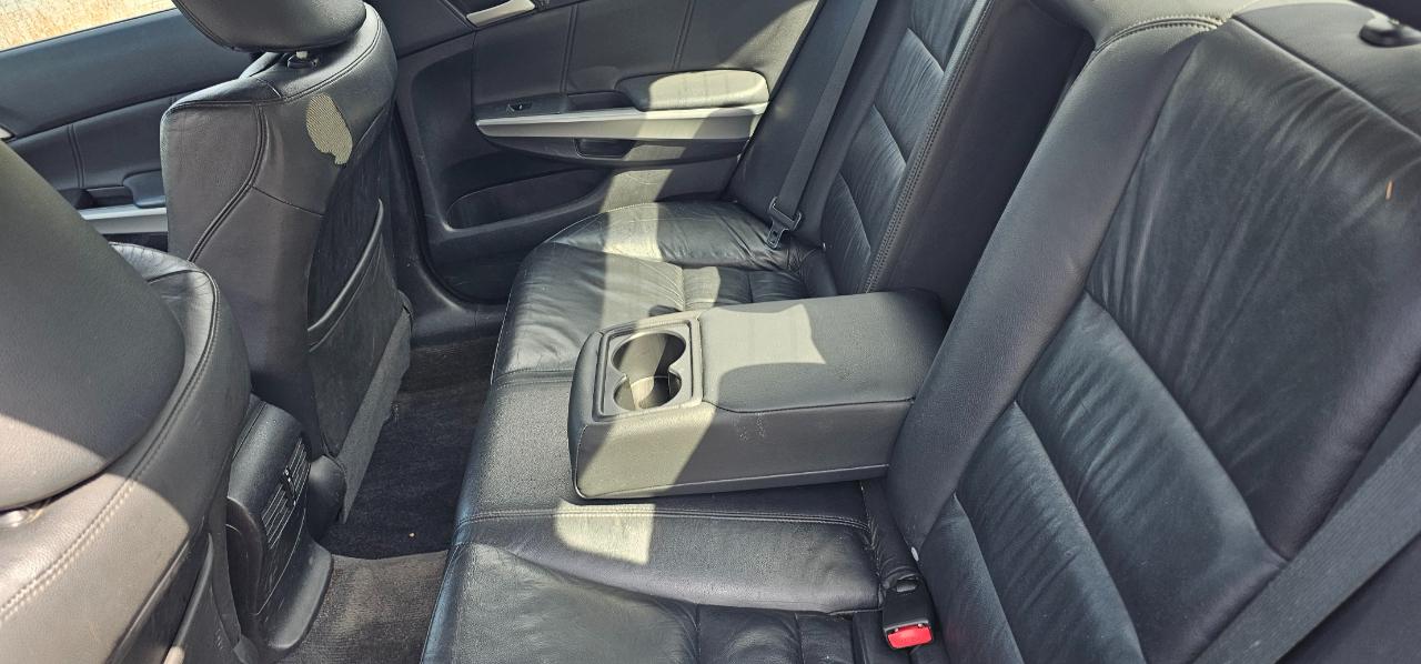 Honda Accord EX-L Sedan AT 2010