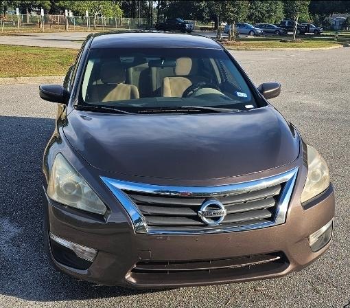 Nissan Altima 2.5 SV 2015