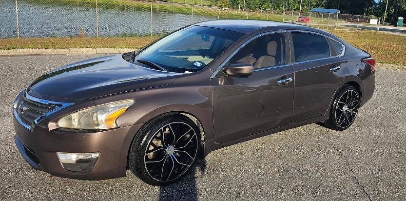Nissan Altima 2.5 SV 2015