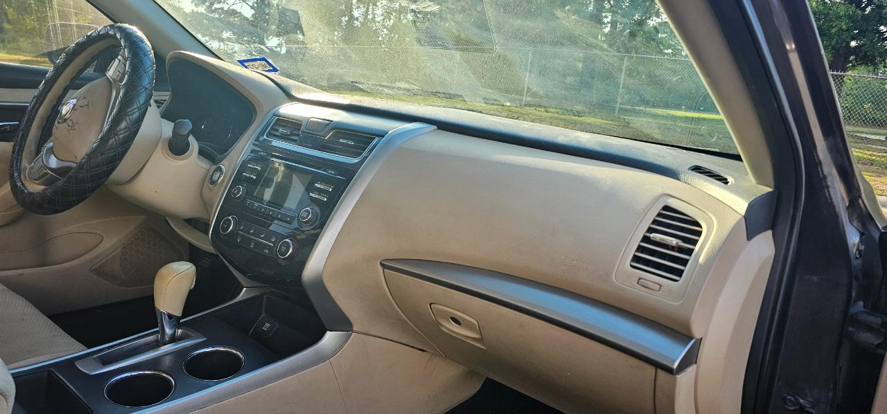 Nissan Altima 2.5 SV 2015