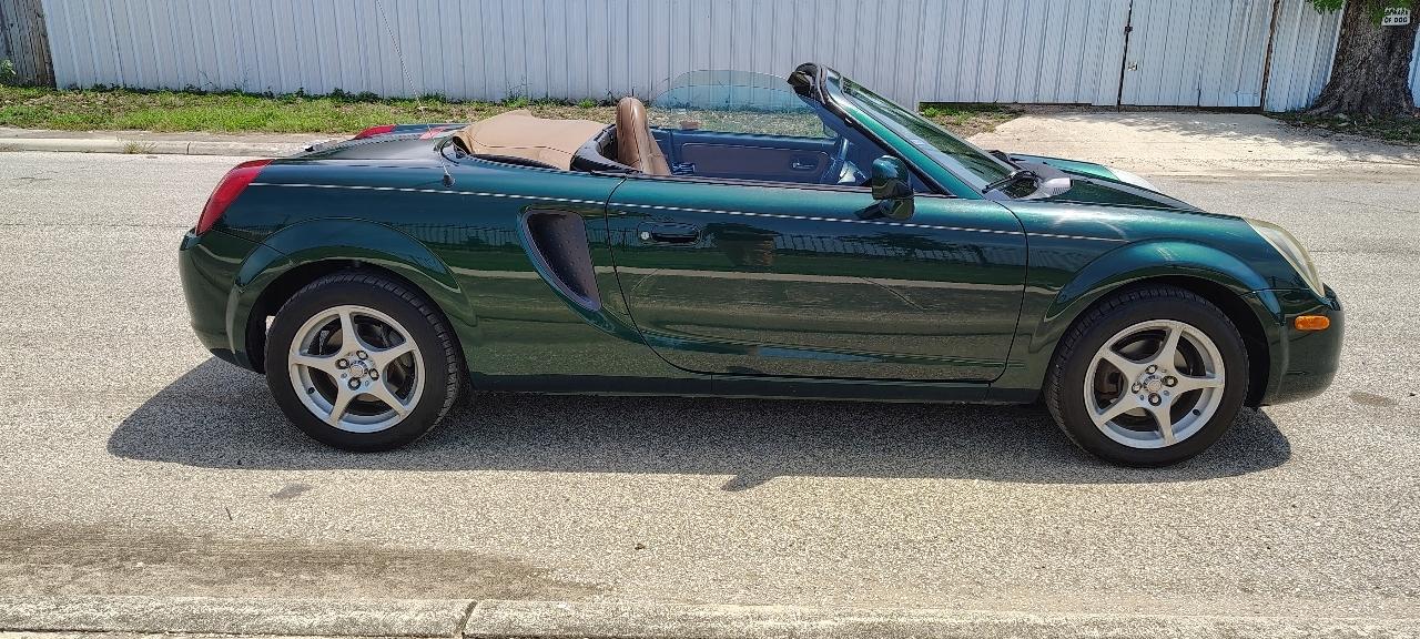 Toyota MR2 Spyder Convertible 2002