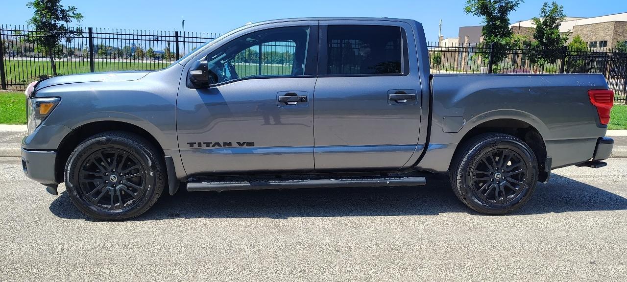 Nissan Titan Platinum Reserve Crew Cab 2WD 2018