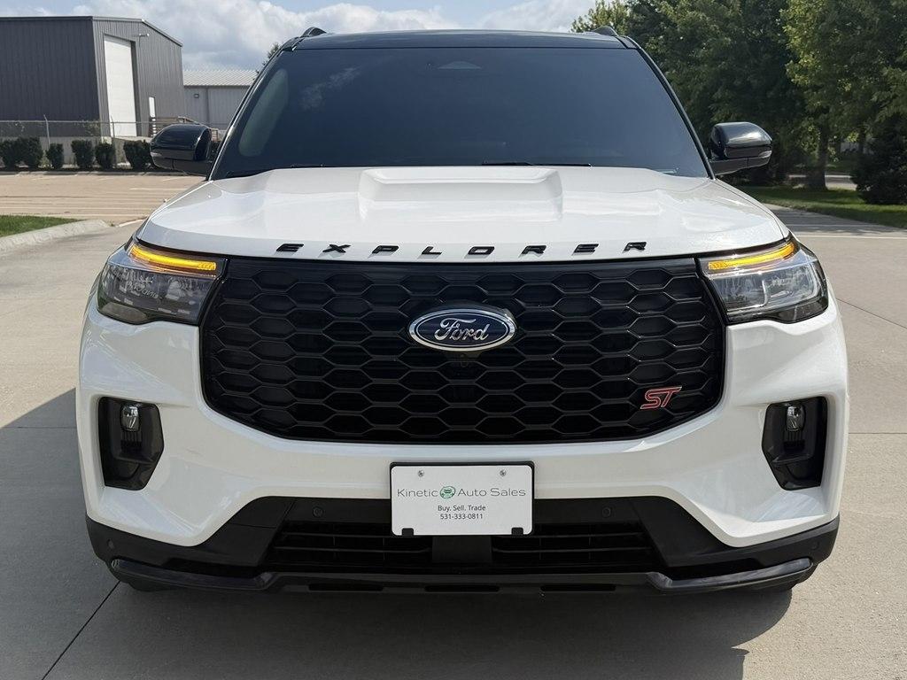 2025 Ford Explorer ST - Photo 7