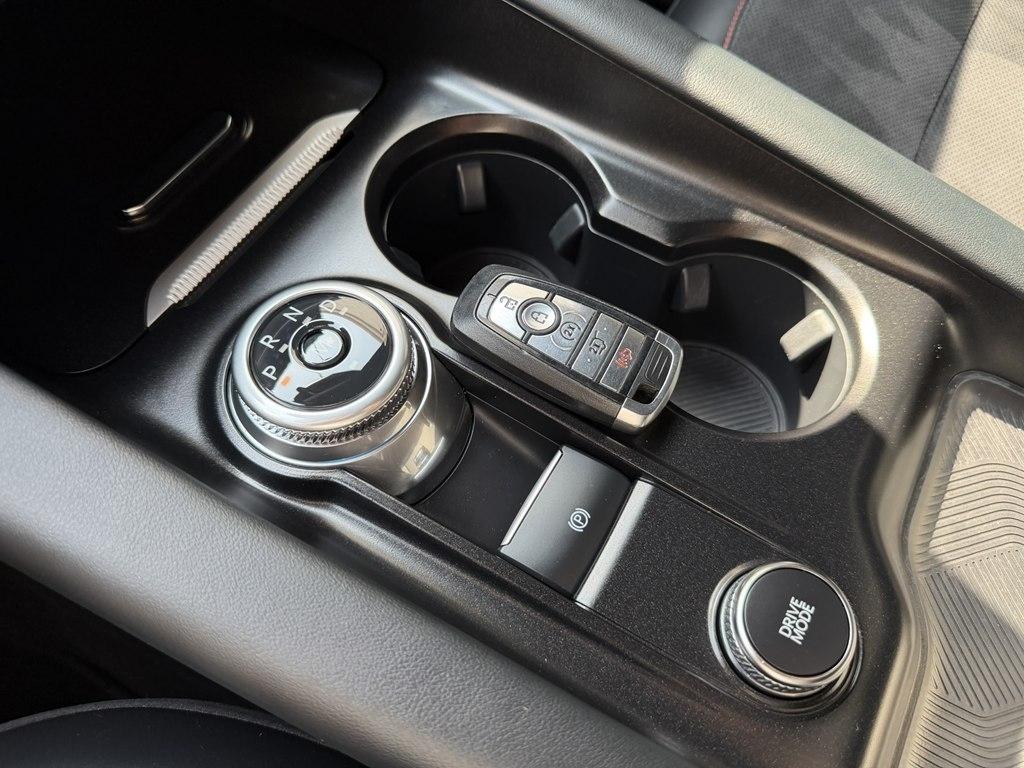2025 Ford Explorer ST - Photo 14